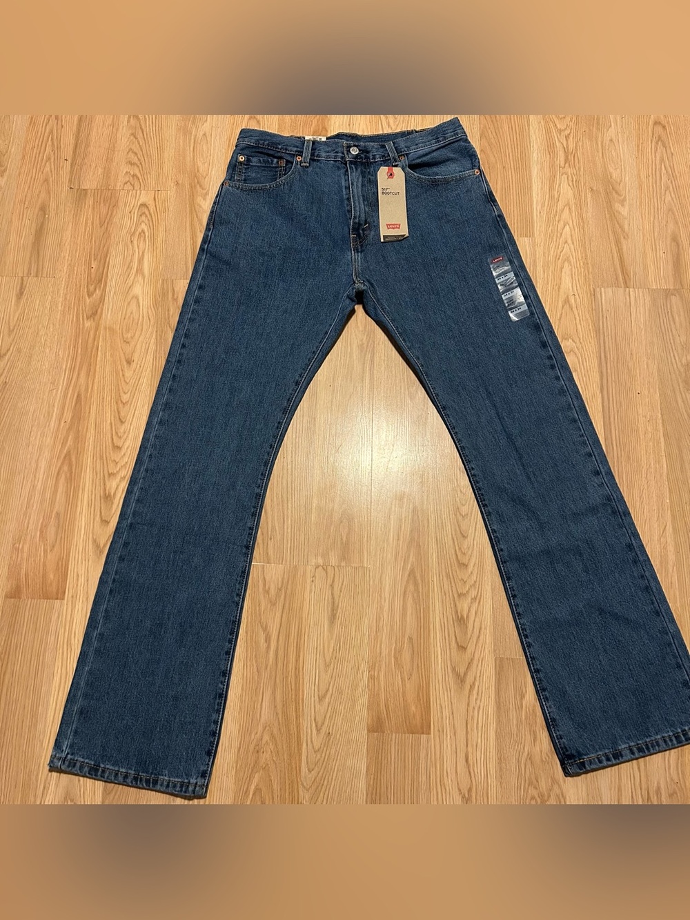 Levi's 517 Jeans Men's Size 34x34 Medium Wash Boot Cut Denim Western NWT